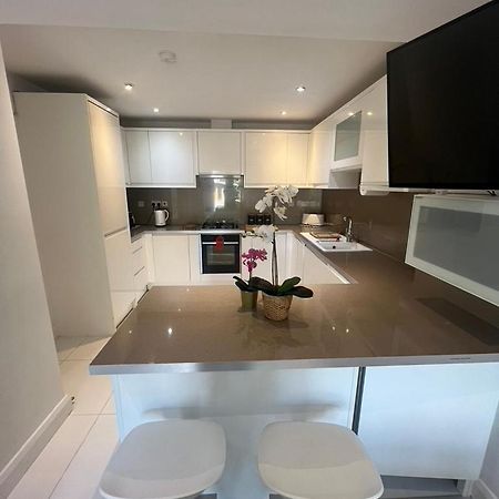 Zenobia London Luxury Apartments Finchley Εξωτερικό φωτογραφία