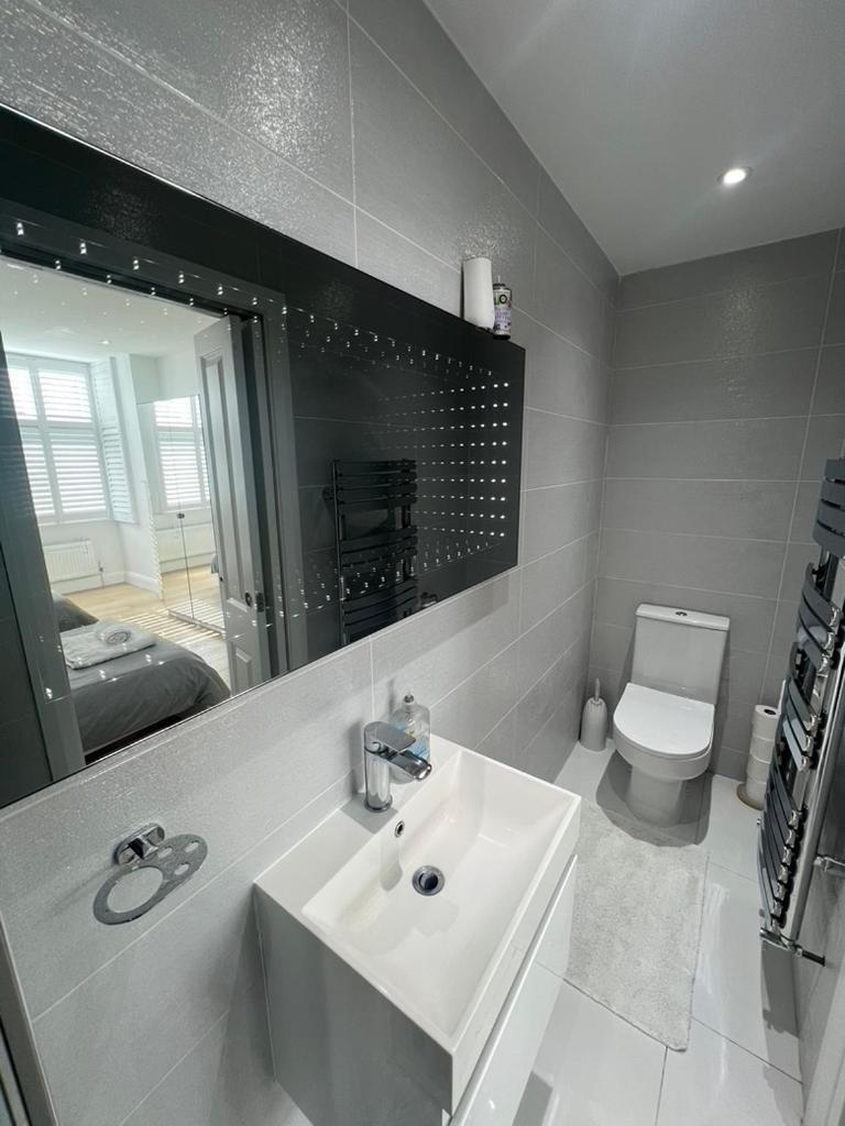 Zenobia London Luxury Apartments Finchley Εξωτερικό φωτογραφία